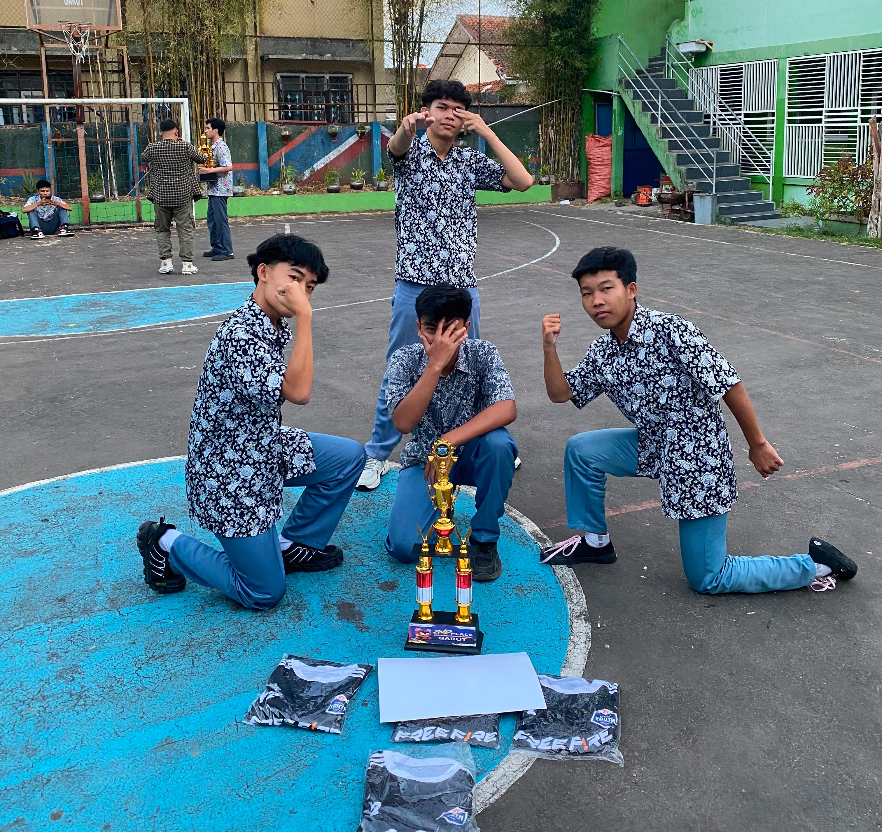 ADU SKILL DAN KEKOMPAKAN DI GARENA YOUTH CHAMPIONSHIP